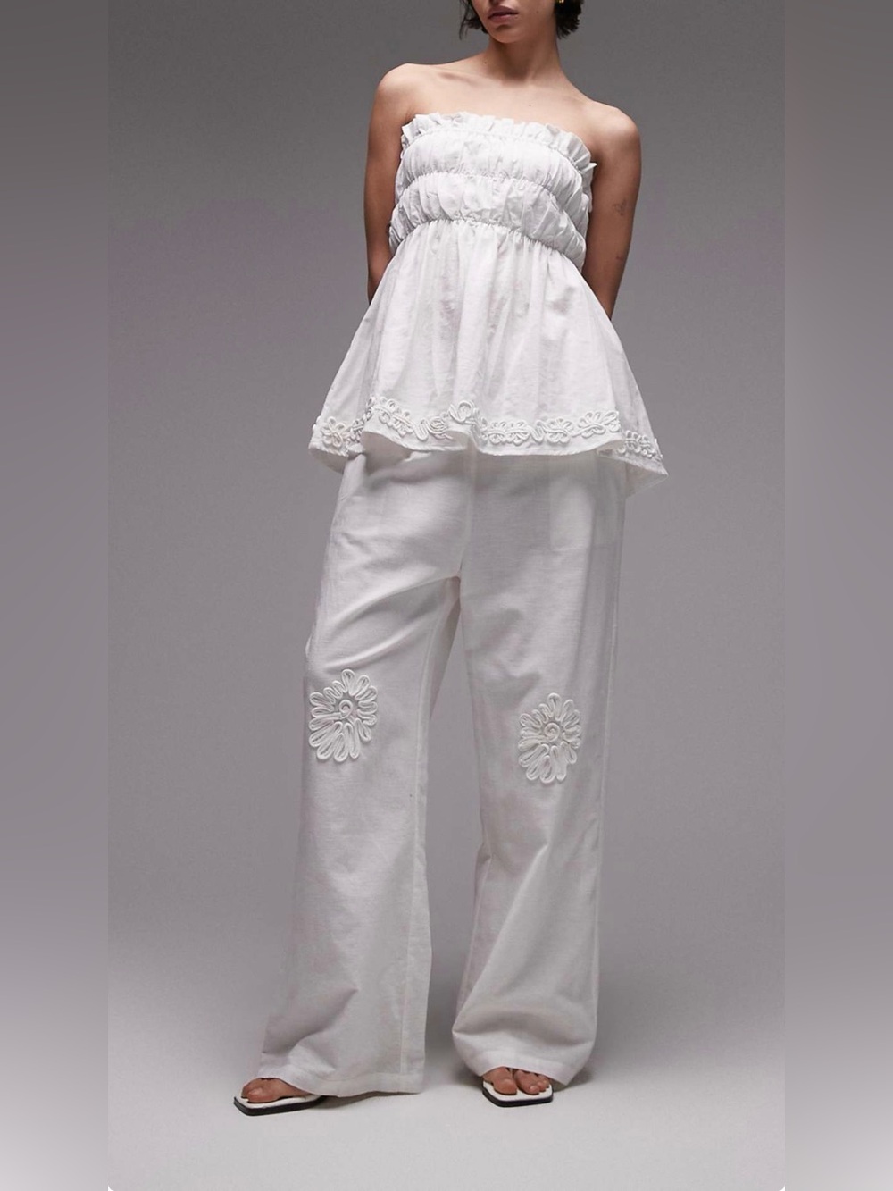 SNDYS Embroidered Babydoll Top & Pocket Pant Co-ord Set / Size Small